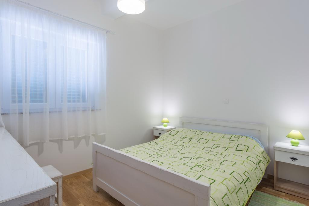 Stara Kuca Apartments Šimuni Exteriör bild