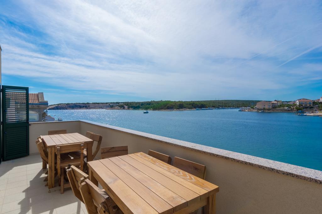 Stara Kuca Apartments Šimuni Exteriör bild