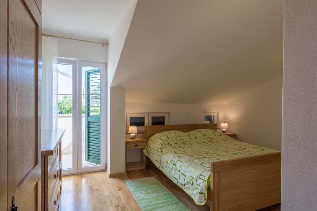 Stara Kuca Apartments Šimuni Exteriör bild